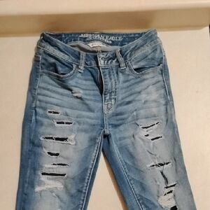 American Eagle Outfitters Women's Light Blue Distressed Skinny Jeans